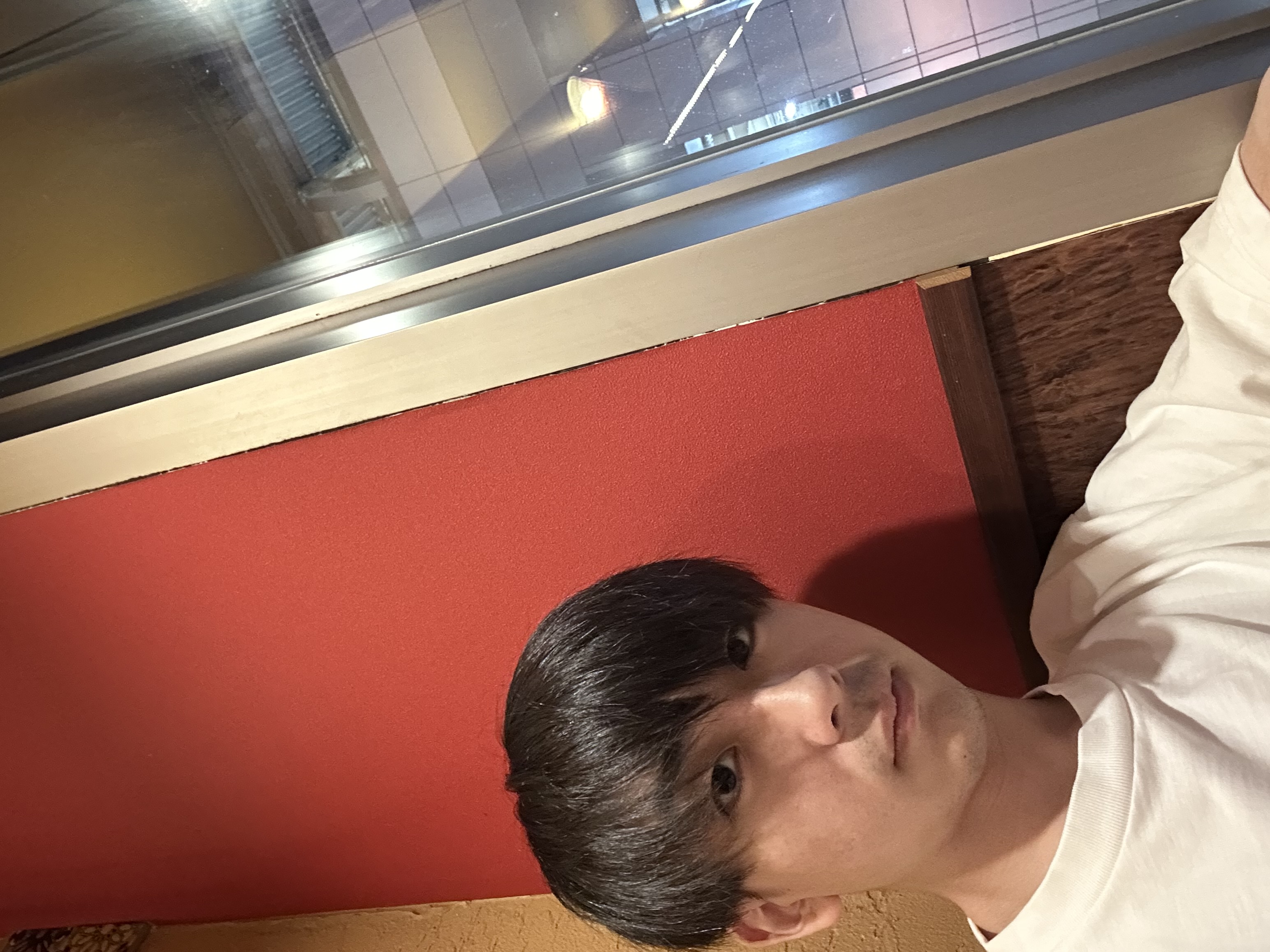 代表 金井亜州